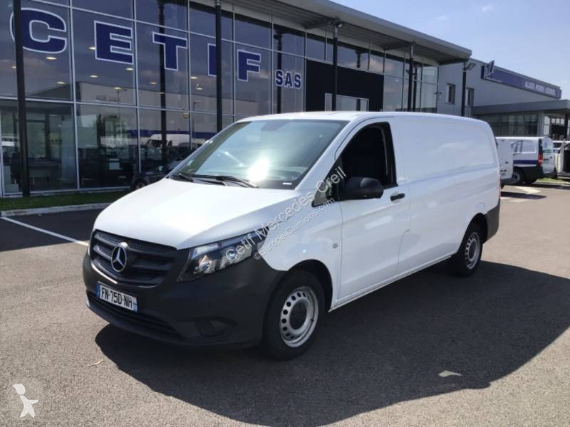 Fourgon utilitaire Mercedes Vito 114